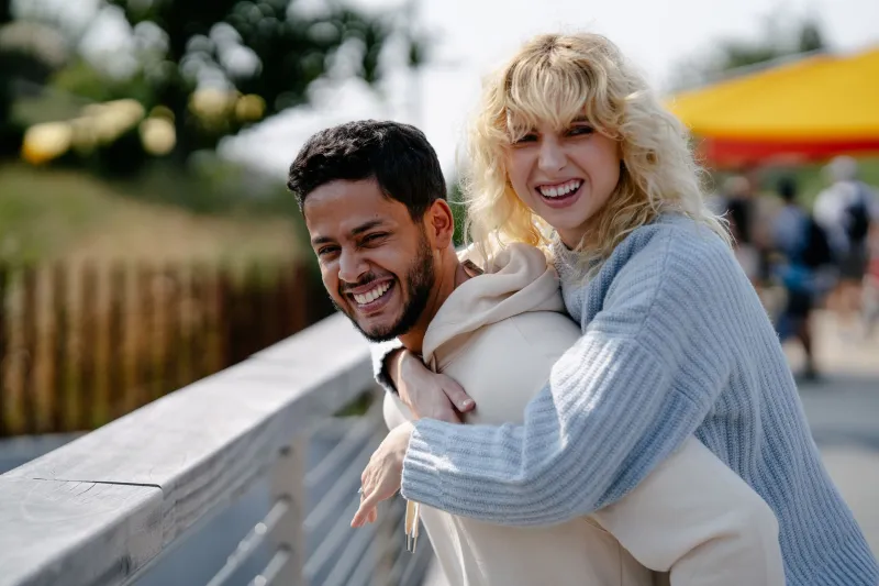 Is Your Match Weird or a Walking Warning Sign? Here's How to Actually Tell the Difference