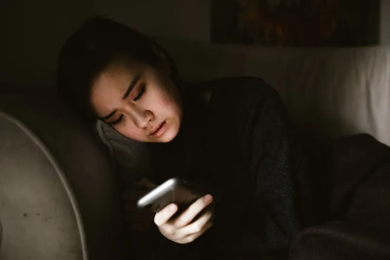 They're Into You — Just Not Enough to Actually Let You In: How to Spot Emotional Unavailability Before You're Knee-Deep